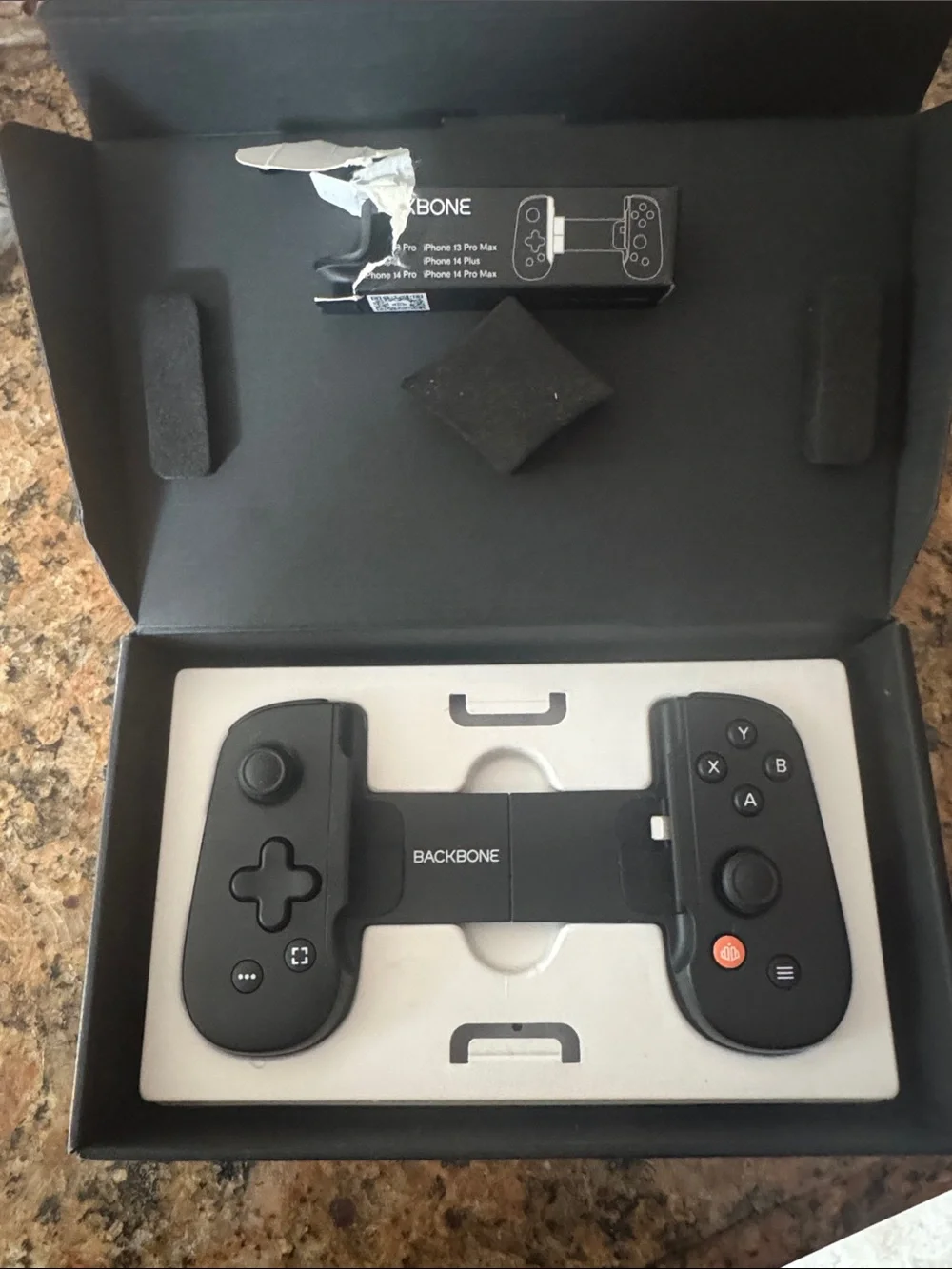 Mobile Gaming Controller - Black backbone